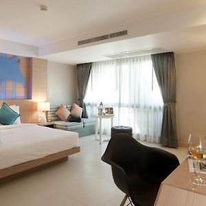 Deluxe Double Room No Balcony
